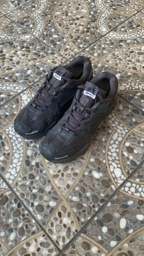 Nike vomero 5 anthracite