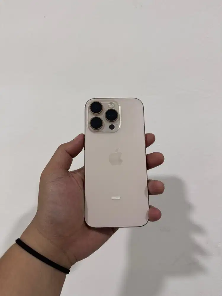 iPhone 16 Pro 128GB iBox
