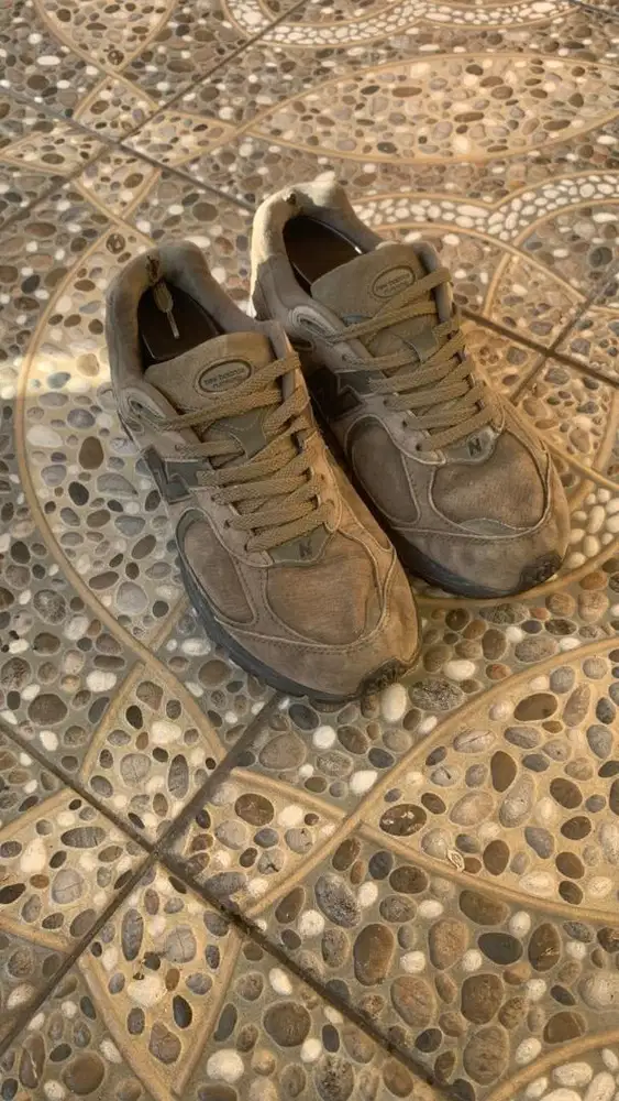 New balance 2002R triumph green