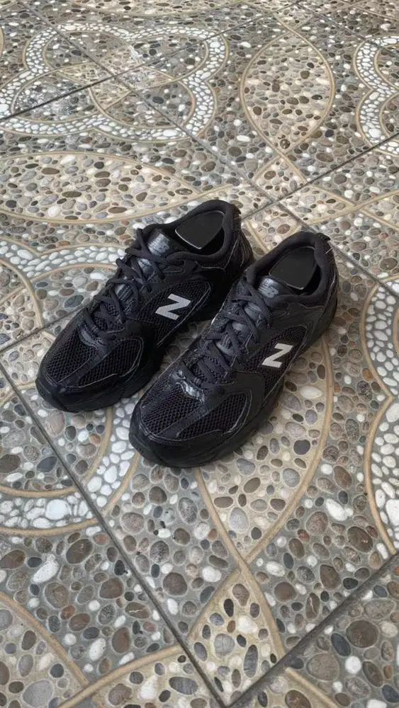 New balance 530 retro tripple black