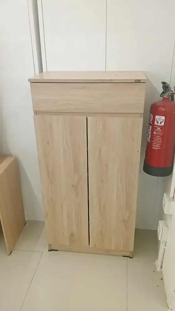 Lemari Ciara shoe oak