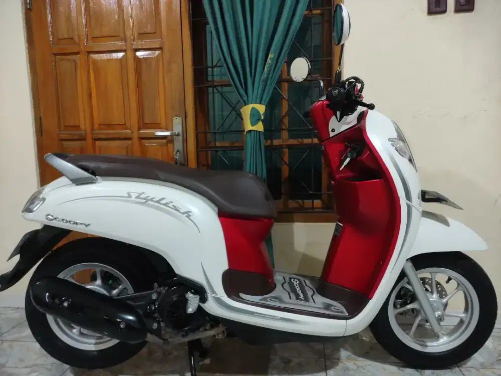 Super istimewa low km scoopy stylish donat cbs iss super mulus nominus