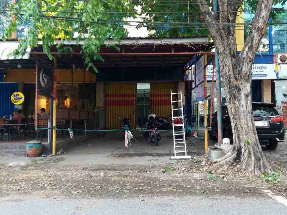 Dijual Ruko 125 m2 Raya Dukuh Kupang Barat Bagus Parkir Luas