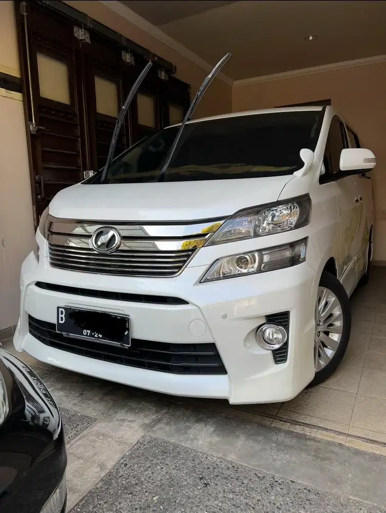 TOYOTA VELLFIRE ZG 2014 ISTIMEWA