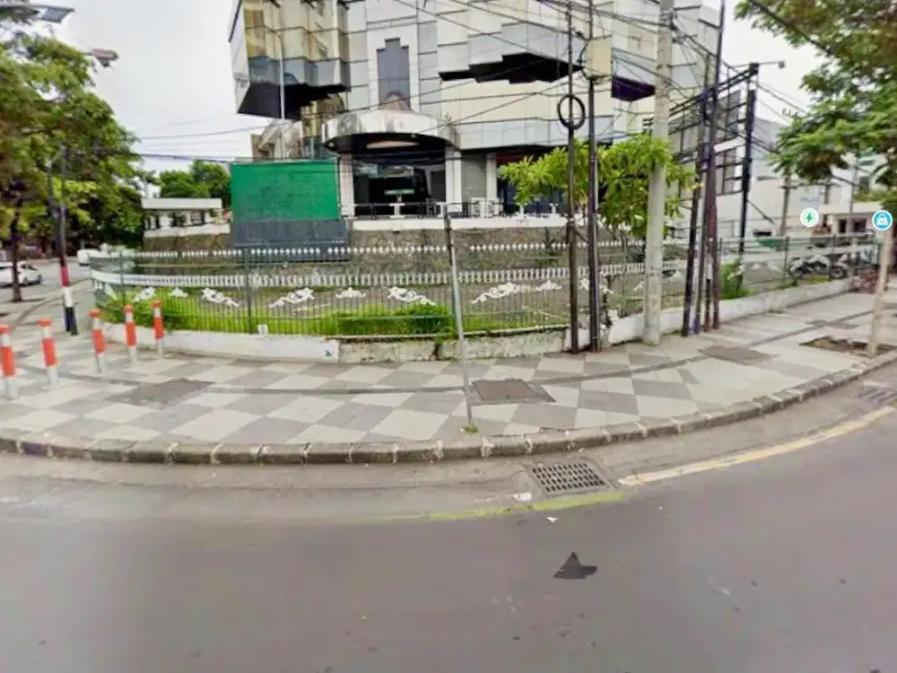 Disewakan Murah Gedung Komersial Raya Sulawesi Gubeng Darmo Surabaya Pusat