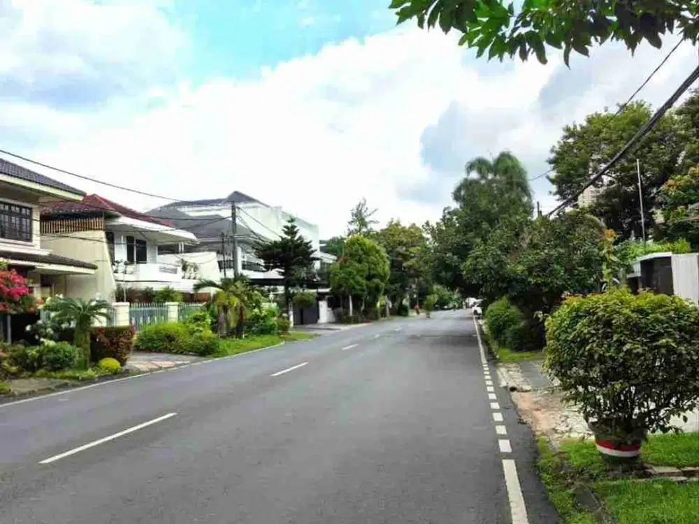 Rumah di Pondok Indah area Premium Harga Nego Tipis.0103