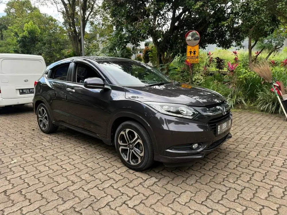 HONDA HRV PRESTIGE 2017 MURAH