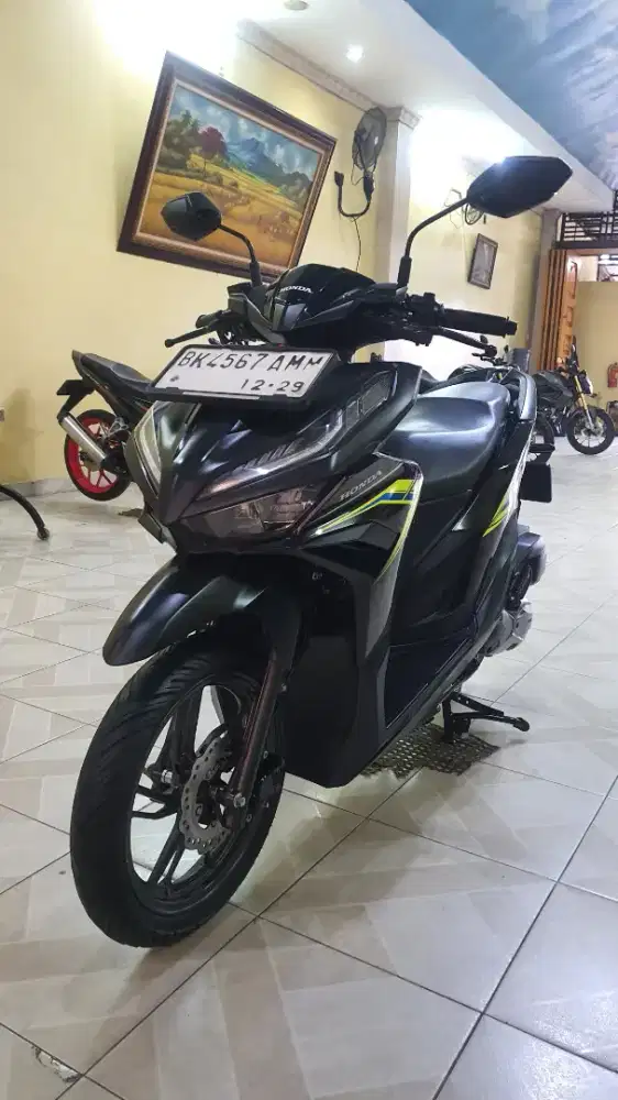 New Vario 125 CBS 2024 Cantik Spti Baru-Odomtr 6.000 KM-plaza motor