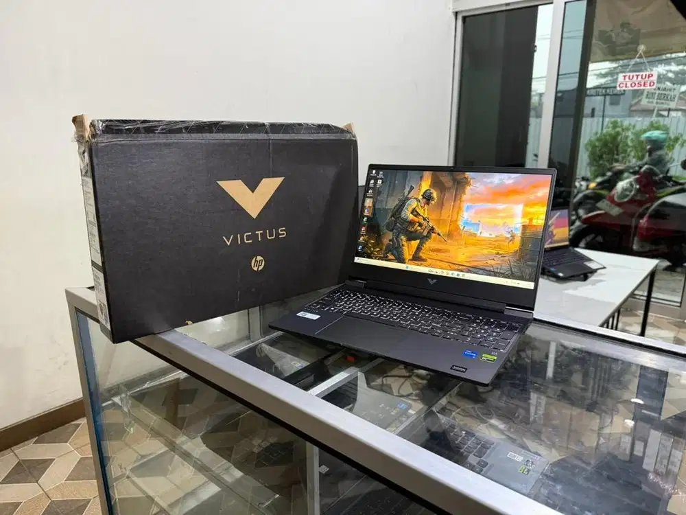 GAMING HP VICTUS CORE I5gen12 RTX2050 FULSET GARANSI RESMI