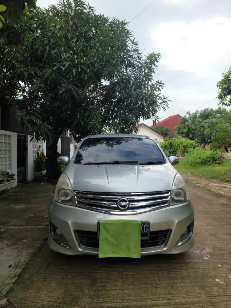 Grand Livina 1,5 Ultimate Automatic