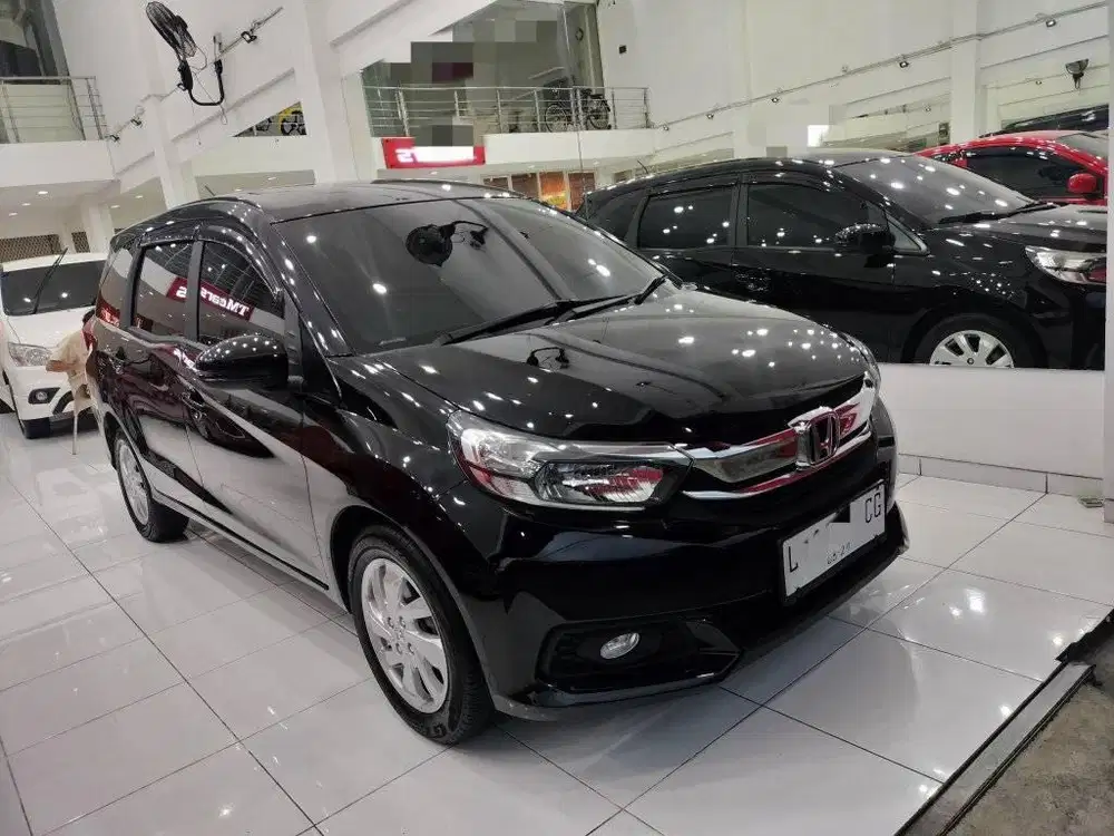 Honda Mobilio 1.5 E Bensin Matic/At 2018 Kondisi Super Istimewa