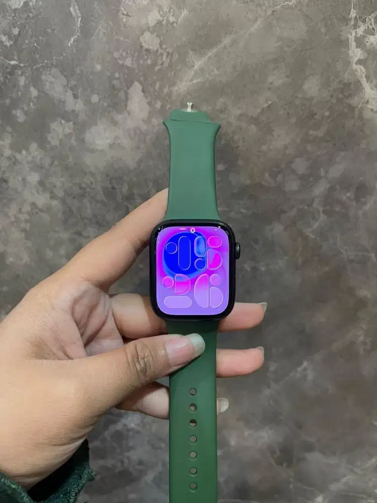 Iwatch Series 7 Green 45mm unit Charger aja minus box Bh 92% Muluss