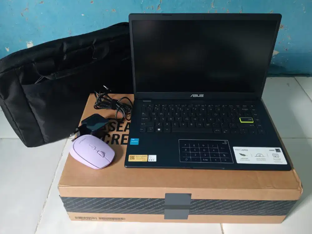 jual laptop bekas rasa baru Butuh dana cepat sampai deal