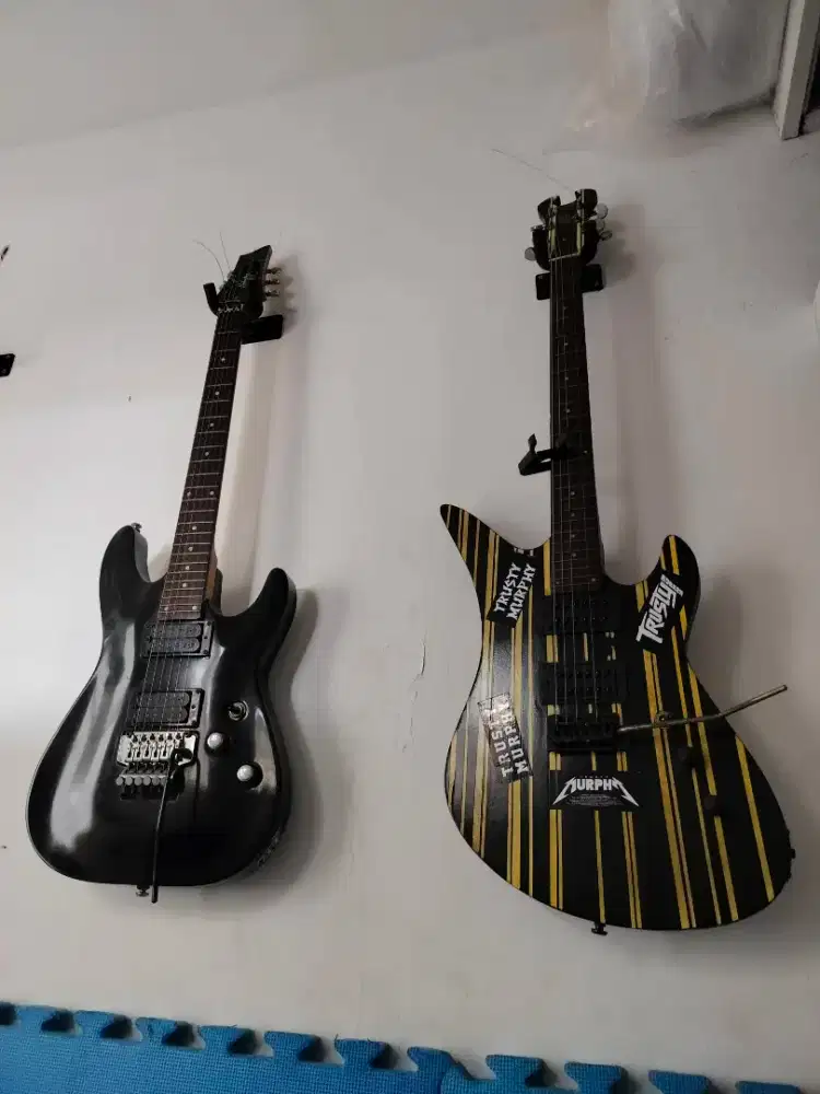 Gitar shacter,sudah tidak di pake lagi