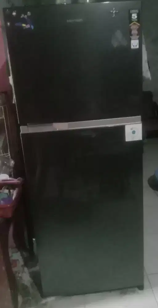 Kulkas 2 pintu POLYTRON  PRW 252T