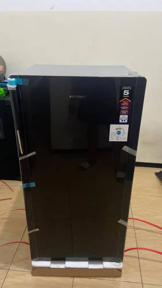 Kulkas 1 Pintu - Polytron Belleza 170L