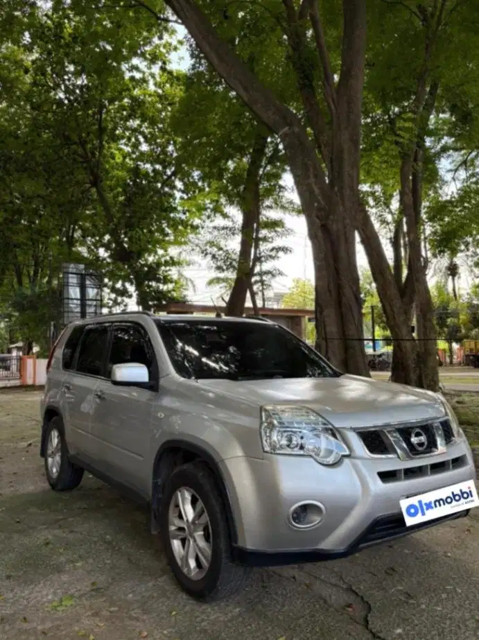 NISSAN X TRAIL 2.0 MANUAL 2012