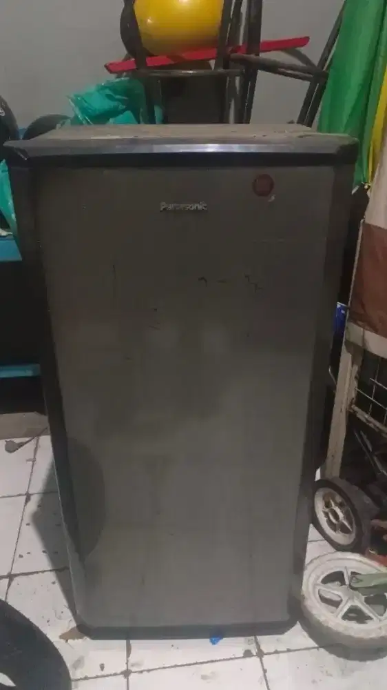 Kulkas panasonic