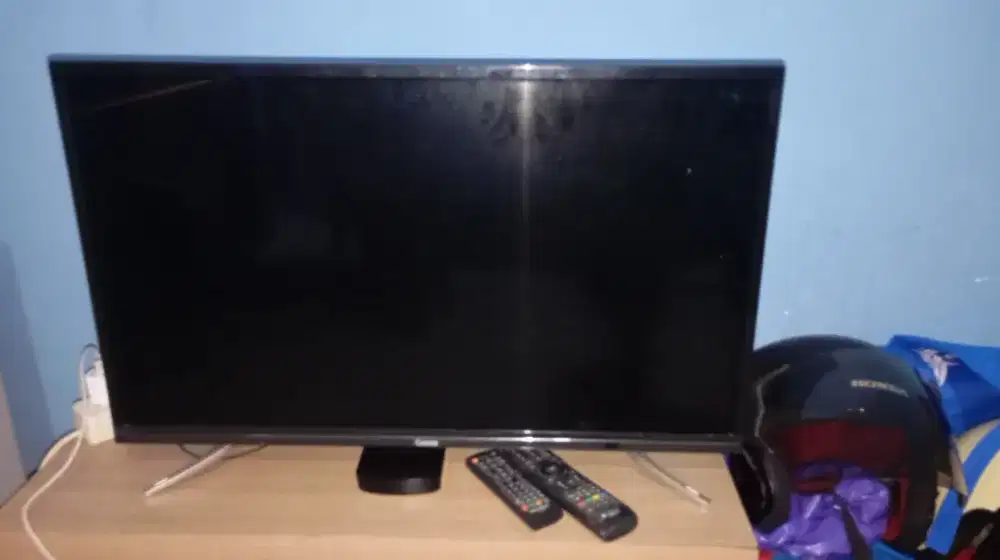 Dijual TV bekas dan STB