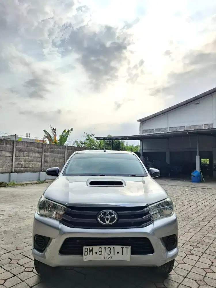 Hilux 2017 E tampilan G manual. Km 138rb