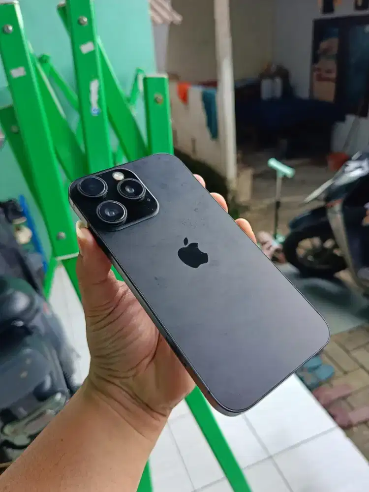 iPhone XR 64GB all operator