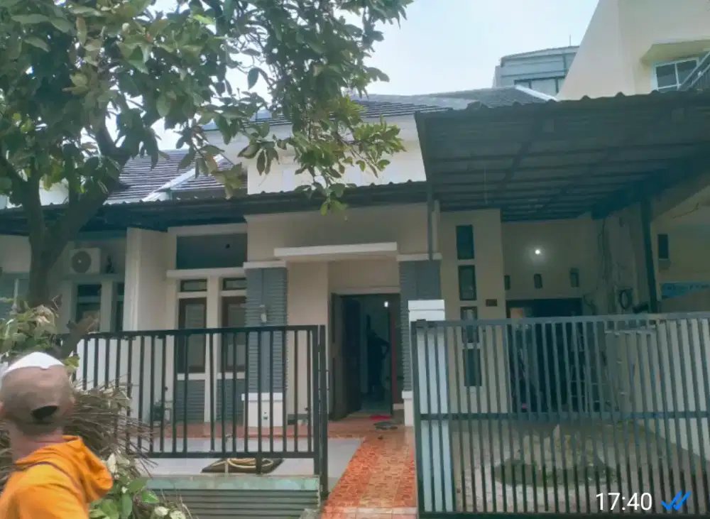 Sewakan Rumah Cluster Aralia 2 Lt
Kota Harapan Indah Bekasi