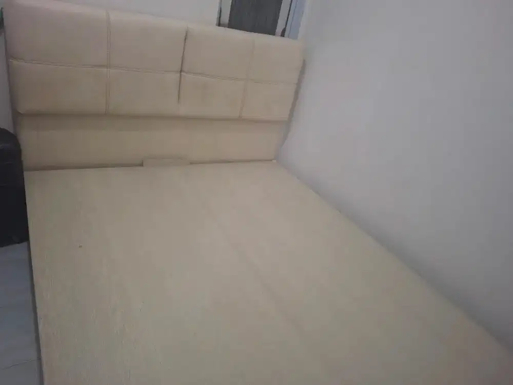 JUAL TEMPAT TIDUR JUMBO