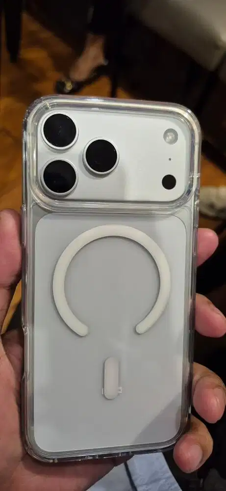 Iphone 17 promax 256 Ibox ( Beli 12 jan 26 )