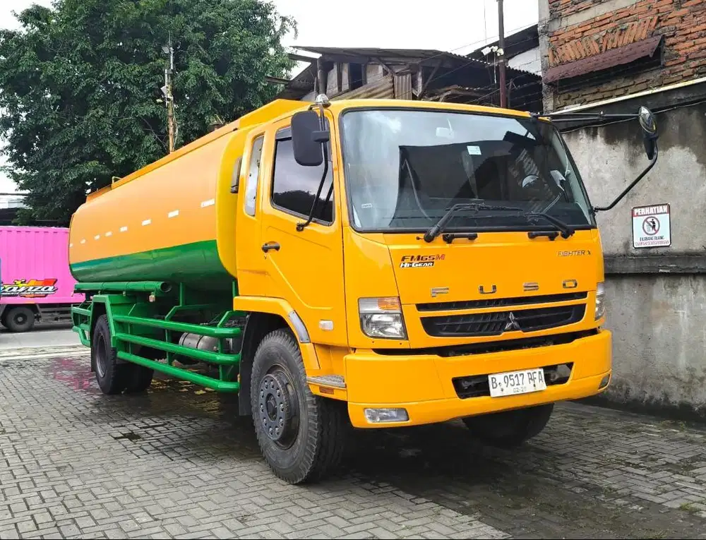 MULUSbanbaruMURAH Mitsubishi Fuso engkel 4x2 Hi Gear tangki 2023 x cpo