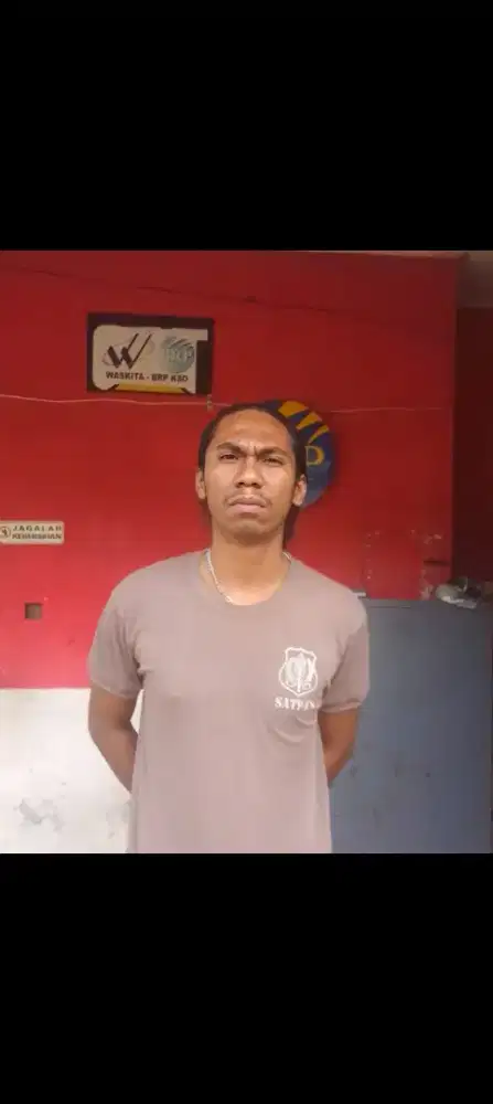 MENCARI LAPANGAN KERJA SECURTY