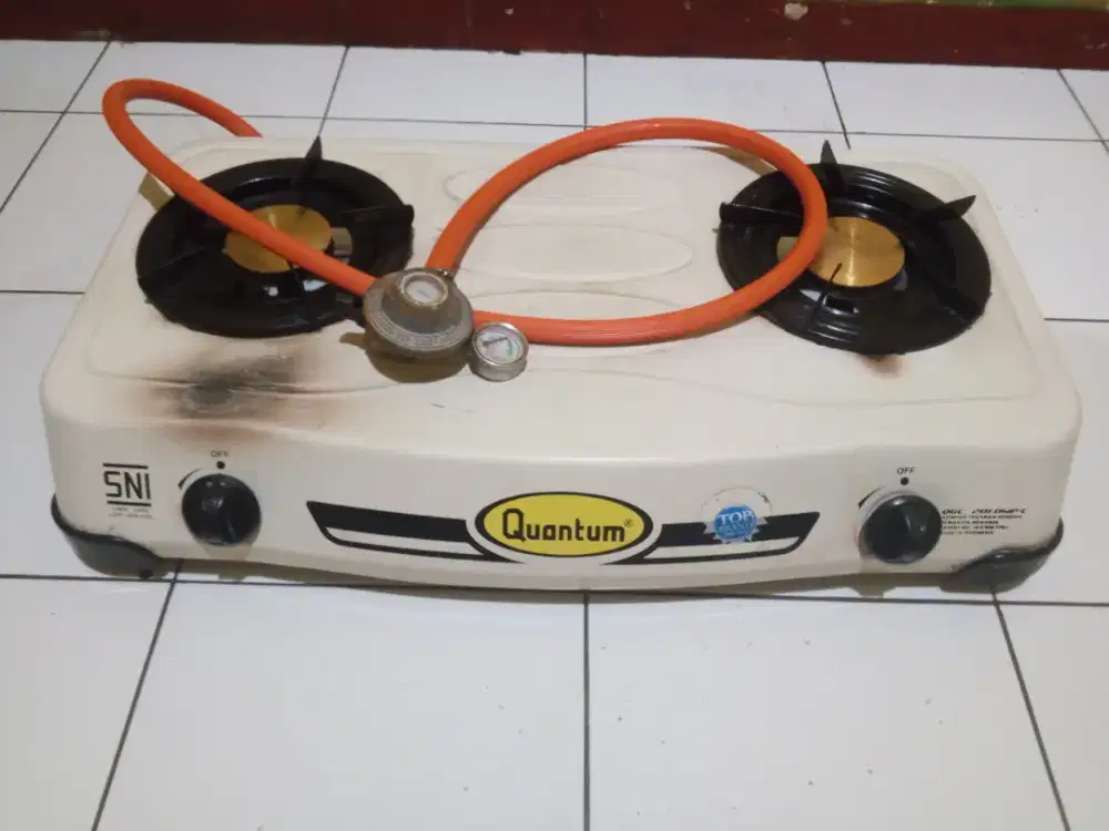 Kompor gas Quantum 2 tungku + selang regulator