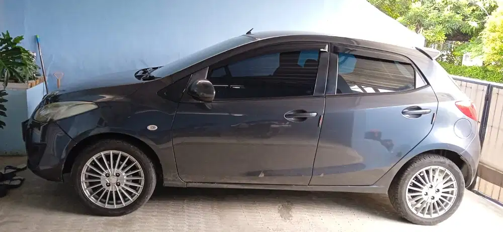 Mazda 2 2012 Bensin