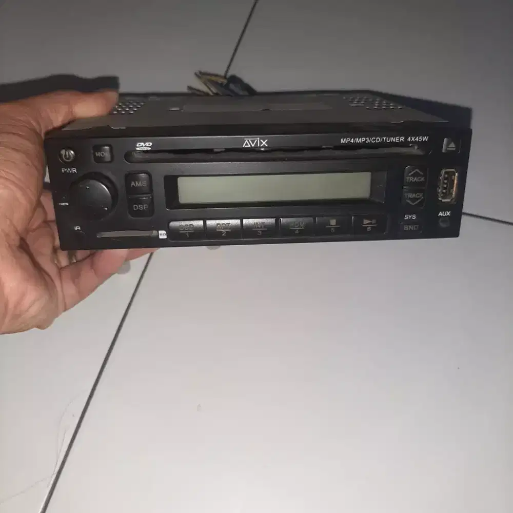 Tape mobil ori bawaan avanza 2011