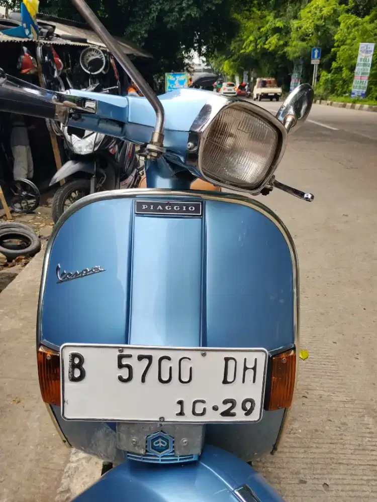 Vespa Strada Tahun 1989