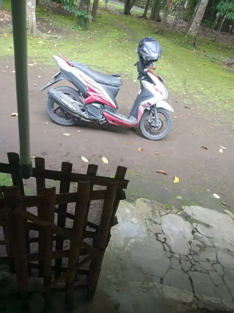 Yamaha Xeon 2012 plat kebumen