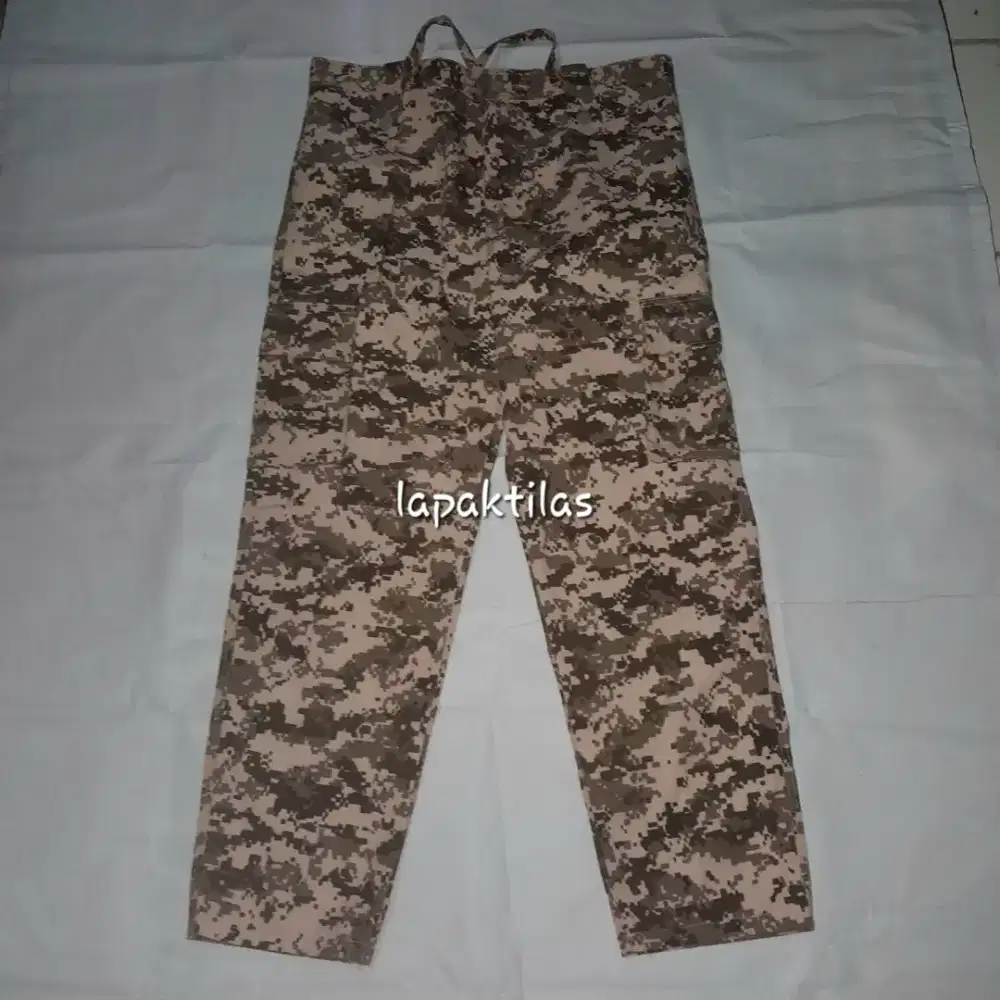 Celana Cargo Army Digital Desert Camouflage Trouser