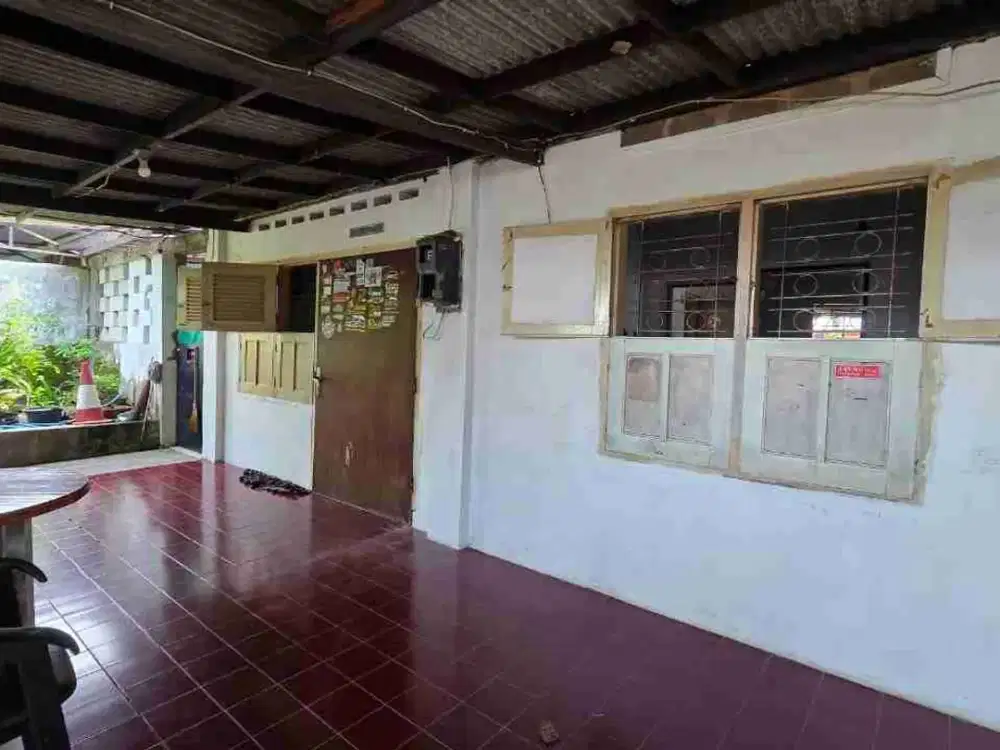 Rumah Tengah Kota Lokasi Strategis Cocok Untuk Kos di Sumbawa Semarang Timur