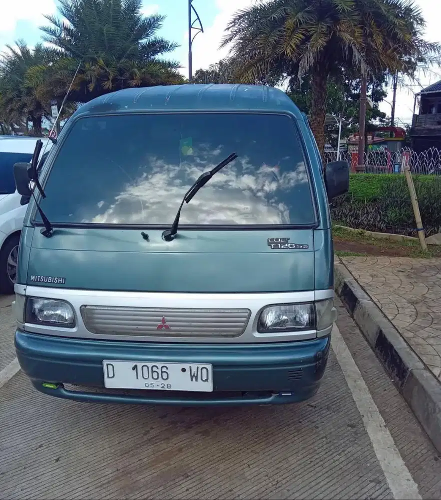 Dijual mobil merk mitsubishi