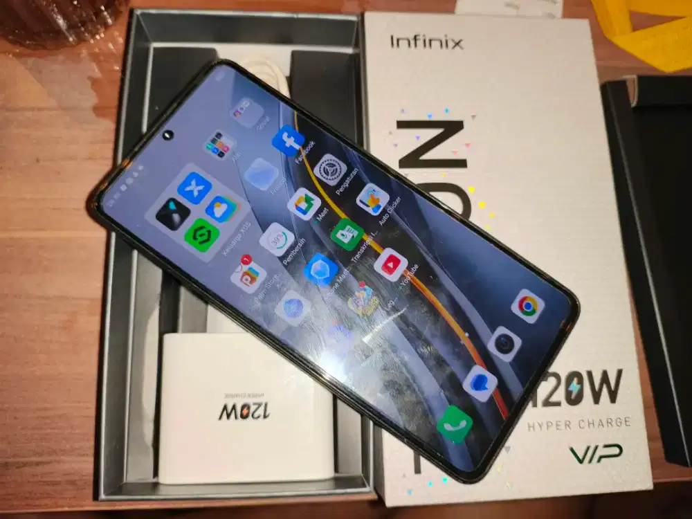 WTS Infinix note 12 vip
