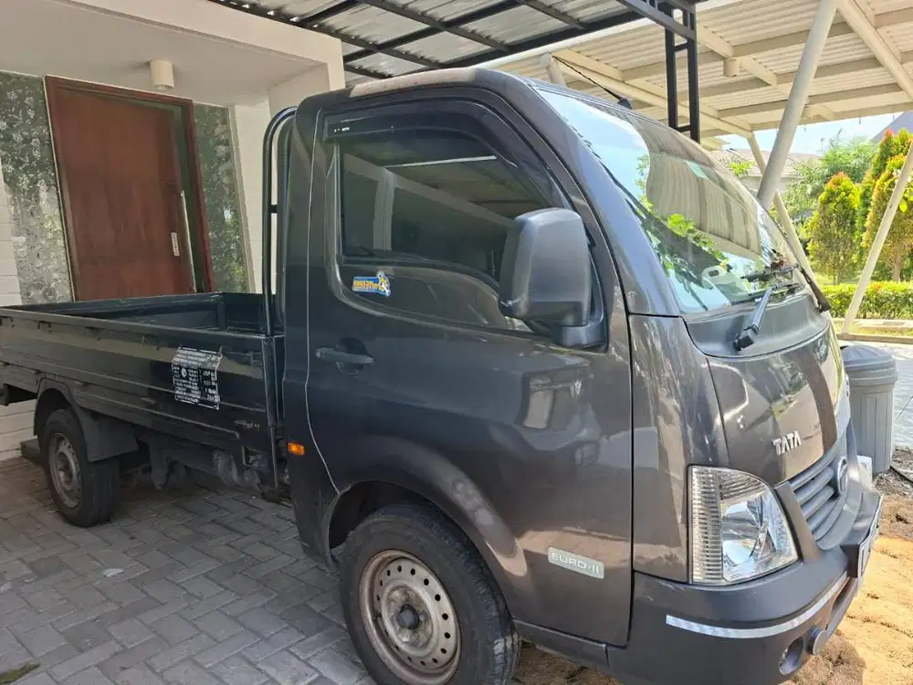 Dijual pick up tata diesel istimewa