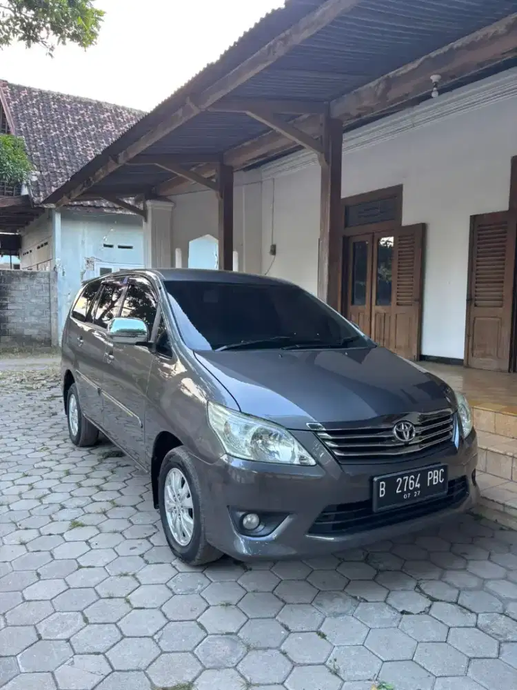 Inova G Diesel Matic 2012