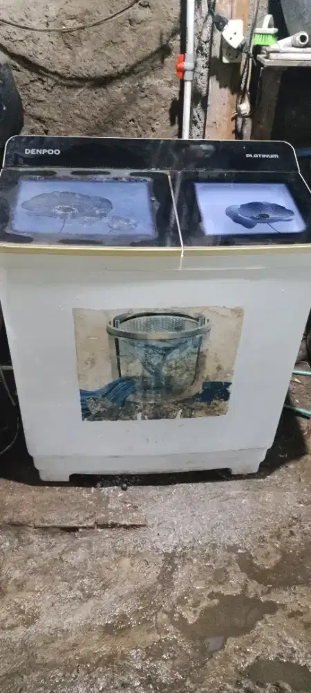 Mesin cuci bekas 2 tabing