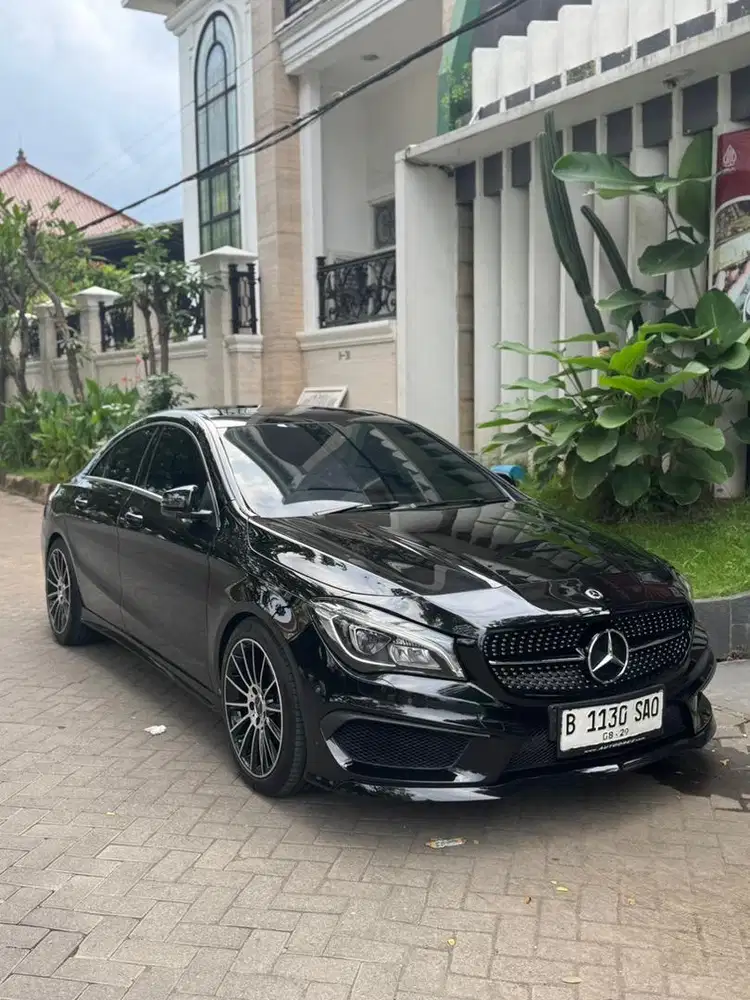 Dijual Mercedez Benz CLA 200 AMG 2016