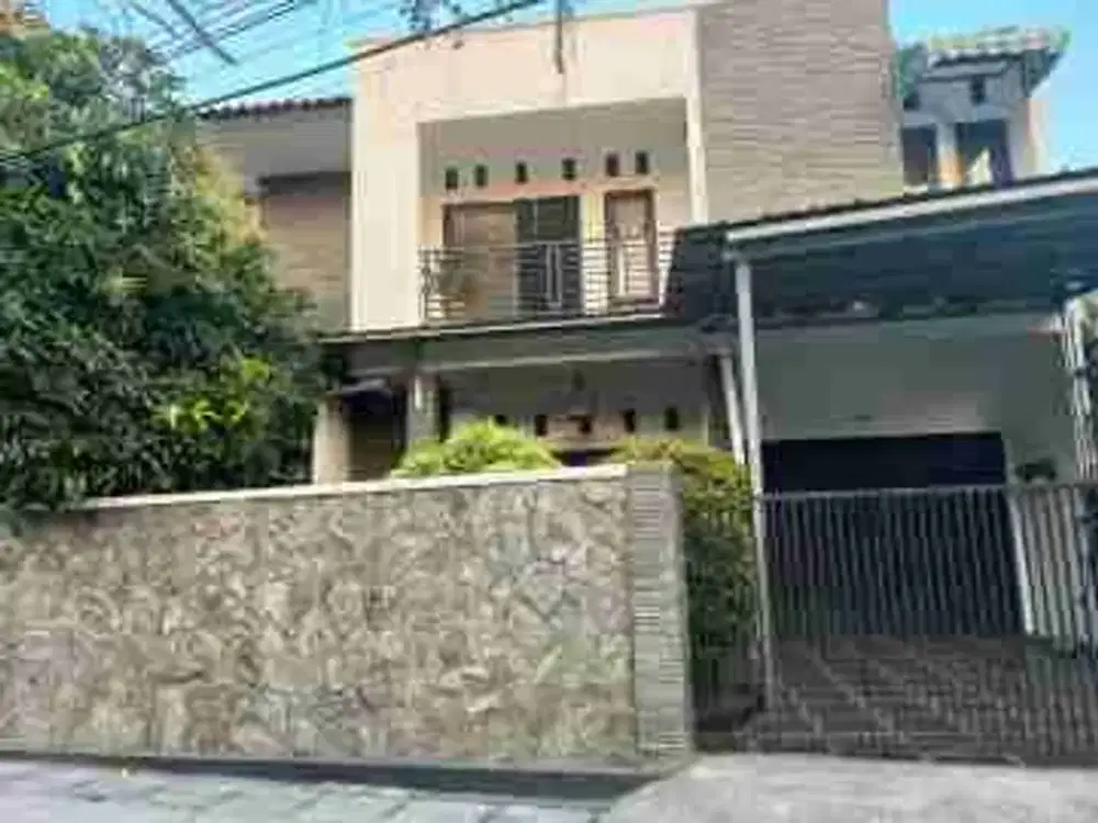 rumah cakep banget siap huni di Jatiwaringin - pondok gede