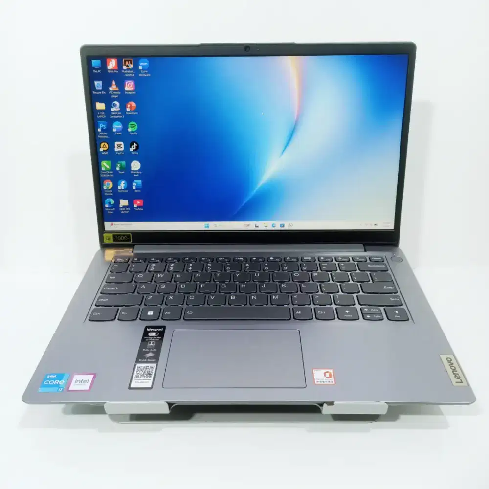 LAPTOP LENOVO IDEAPAD 3 14IAU7