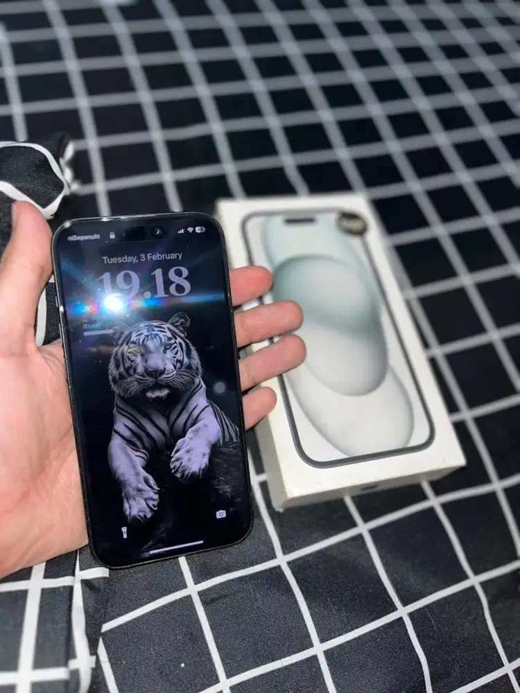 FOR SALE: iphone 15 128gb ibox fullset kondisi mulus