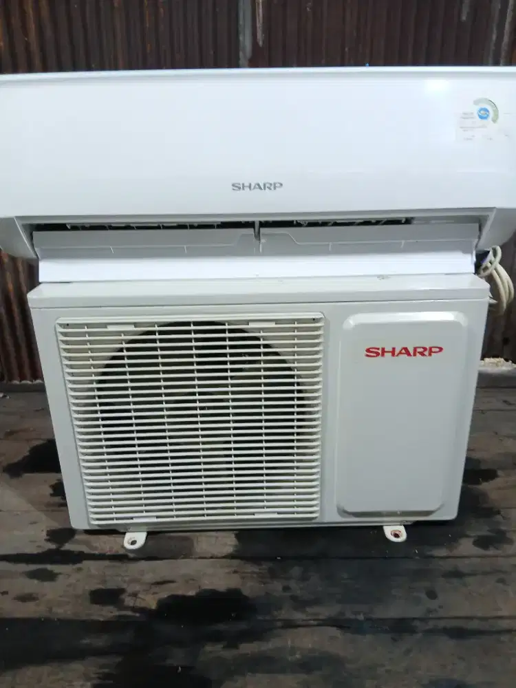 DIJUAL AC BEKAS 1/2 PK GRATIS PASANG