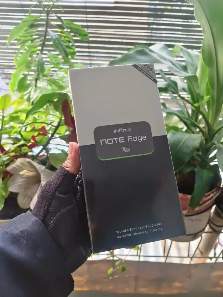 Infinix Note Edge 5G 8/256