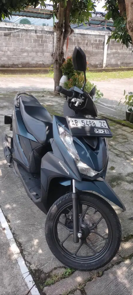 BEAT DELUXE ISS TH. 2023