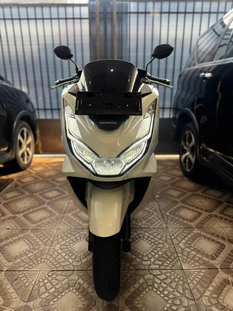 KM 630 KILO ! HONDA PCX 160 TH CBS 2024 PAJAK BULAN 05-2025